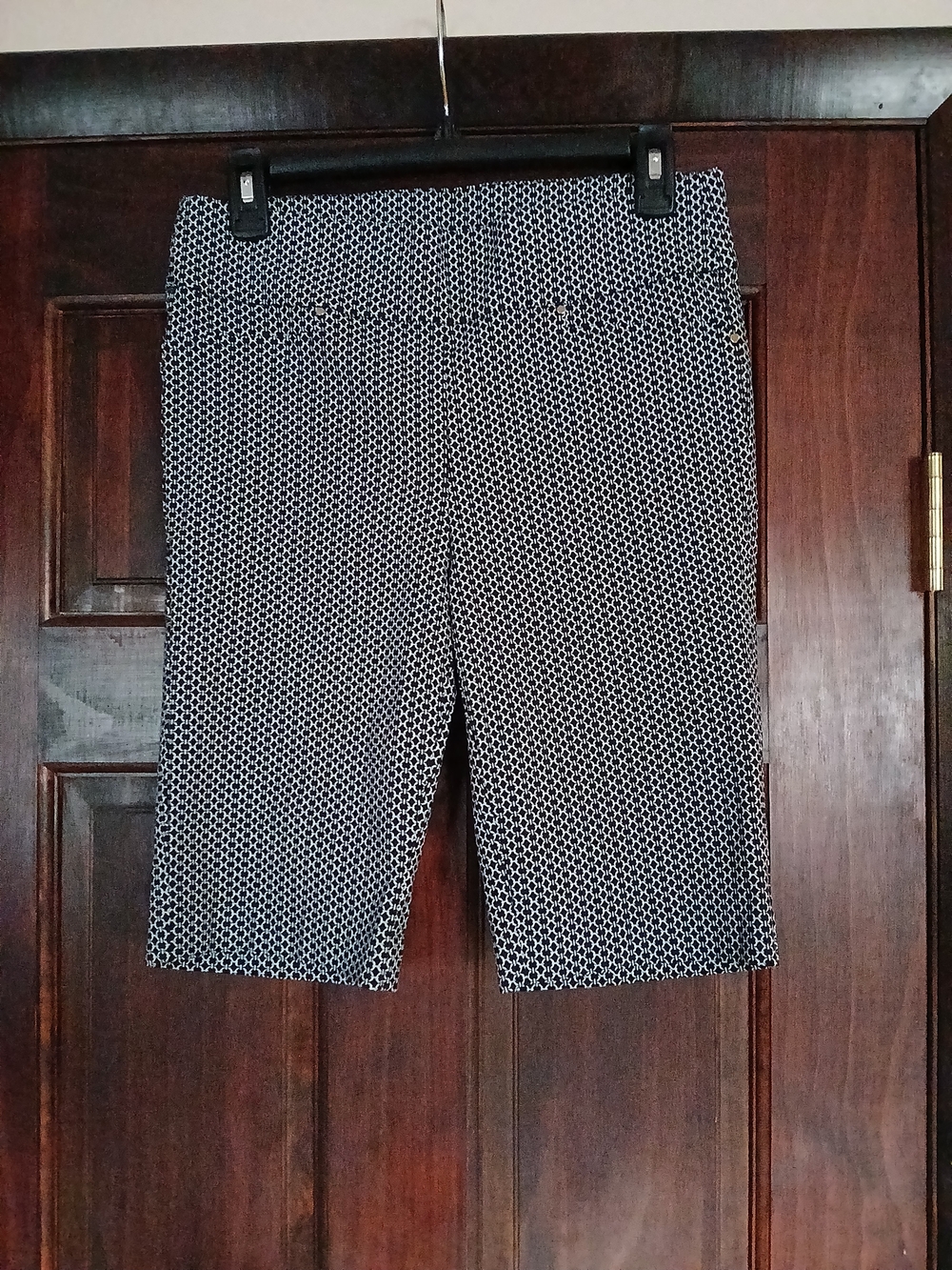 Rafaella Black & White Geometric Bermuda Shorts